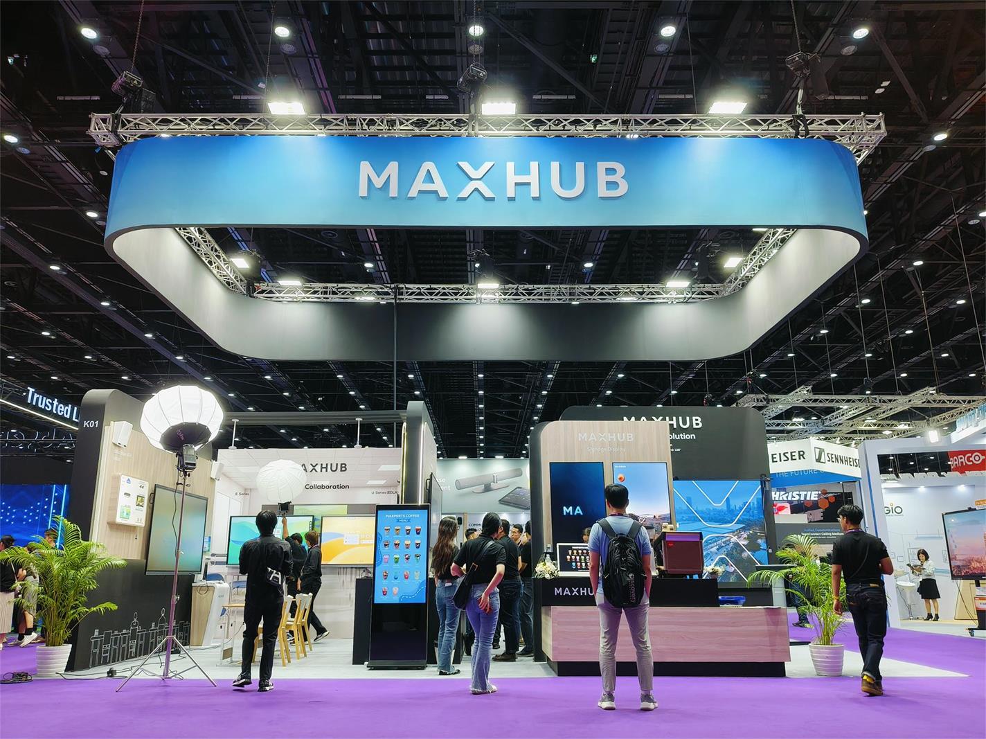 MAXHUB-展臺設(shè)計(jì)搭建