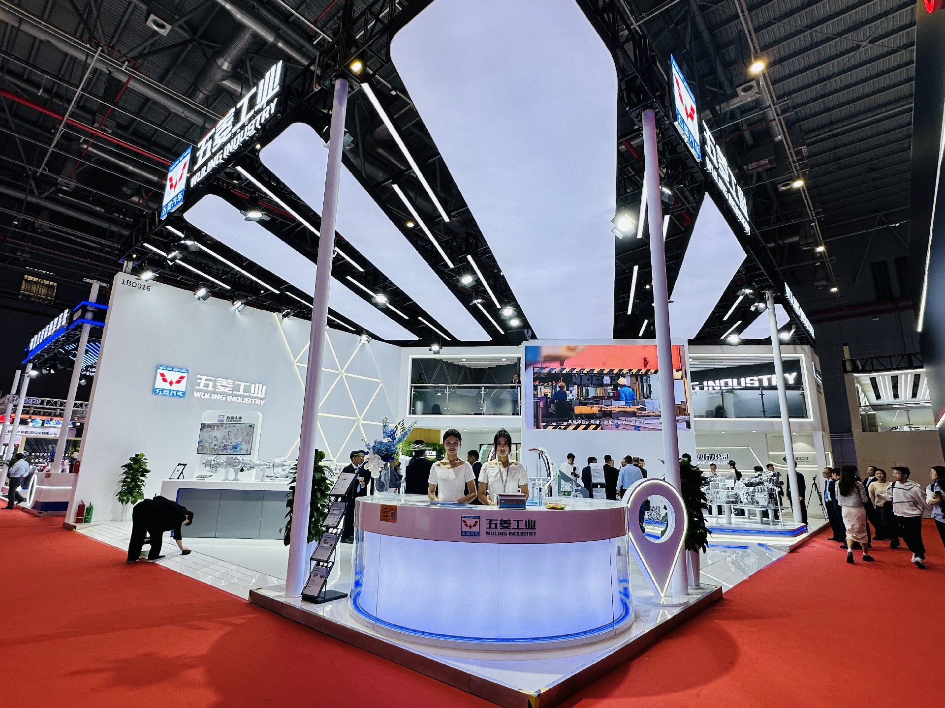 車展設(shè)計搭建.jpg